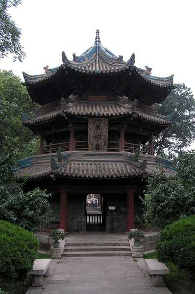 Chinese-style minaret of the Great Mosque (Xian, China), Miguel A. Monjas, 07/23/2005
