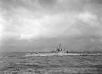 Photo # NH 2904:  USS K-6 underway in Hampton Roads, Virginia, 13 December 1916
